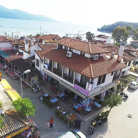Mevsim Hotel