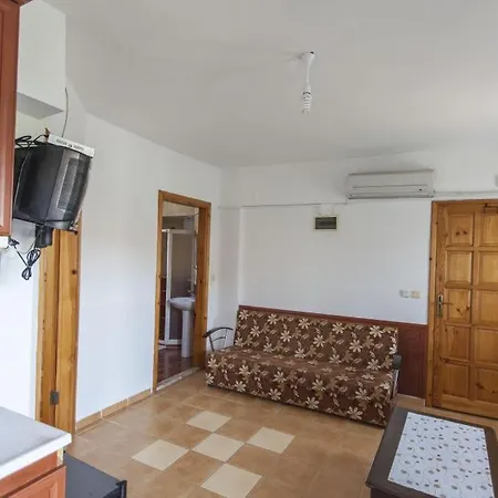 Mevsim Hotel 3*